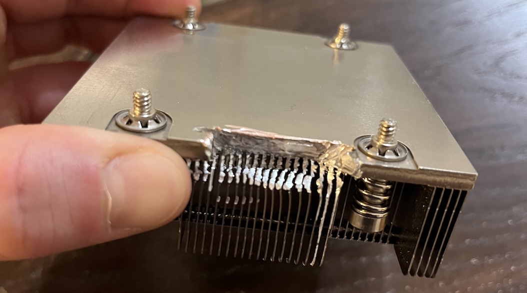 Section of heatsink removed using dremel